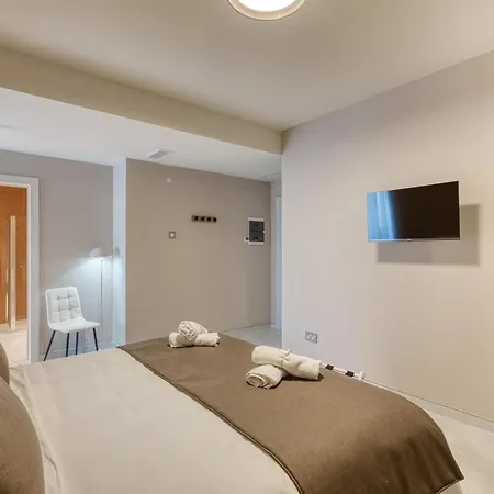 Marea Seaview Проживание в семье