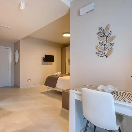 Marea Seaview Проживание в семье *