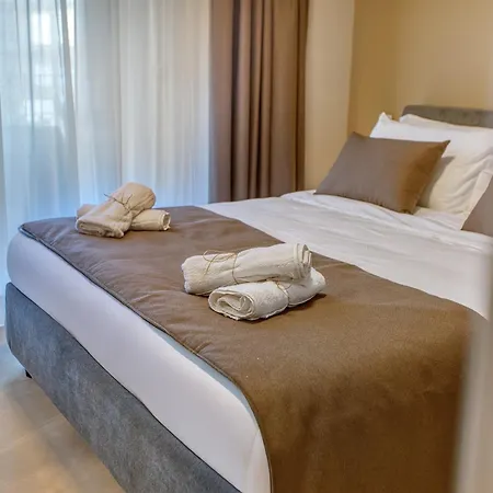 Marea Seaview Проживание в семье Слима