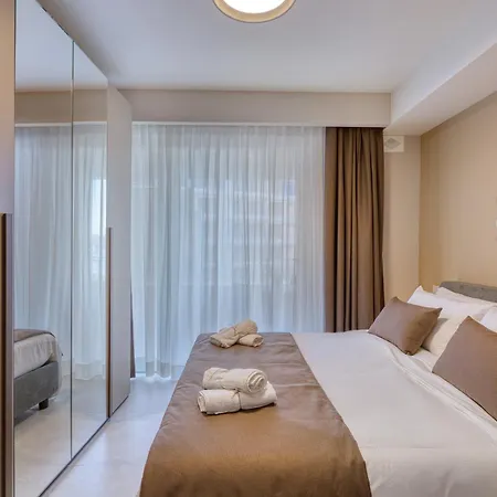 Проживание в семье Marea Seaview *